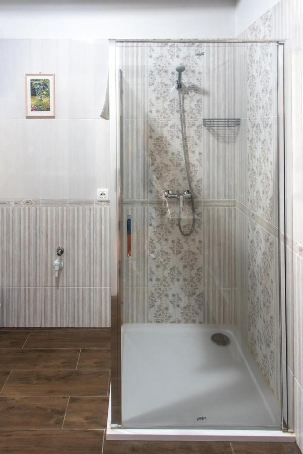 Hauptman Apartman Nagyatád エクステリア 写真
